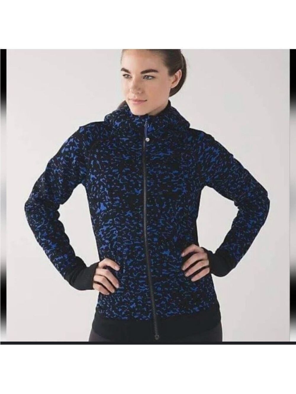 Lululemon Scuba Hoodie - size 6